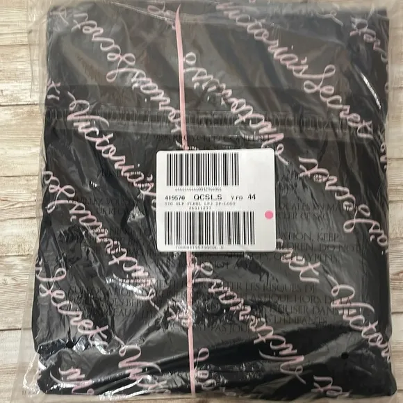 🆕 VICTORIA’S SECRET VS FLANNEL LONG PAJAMA PJ SLEEP SET L 12-14 SHORT