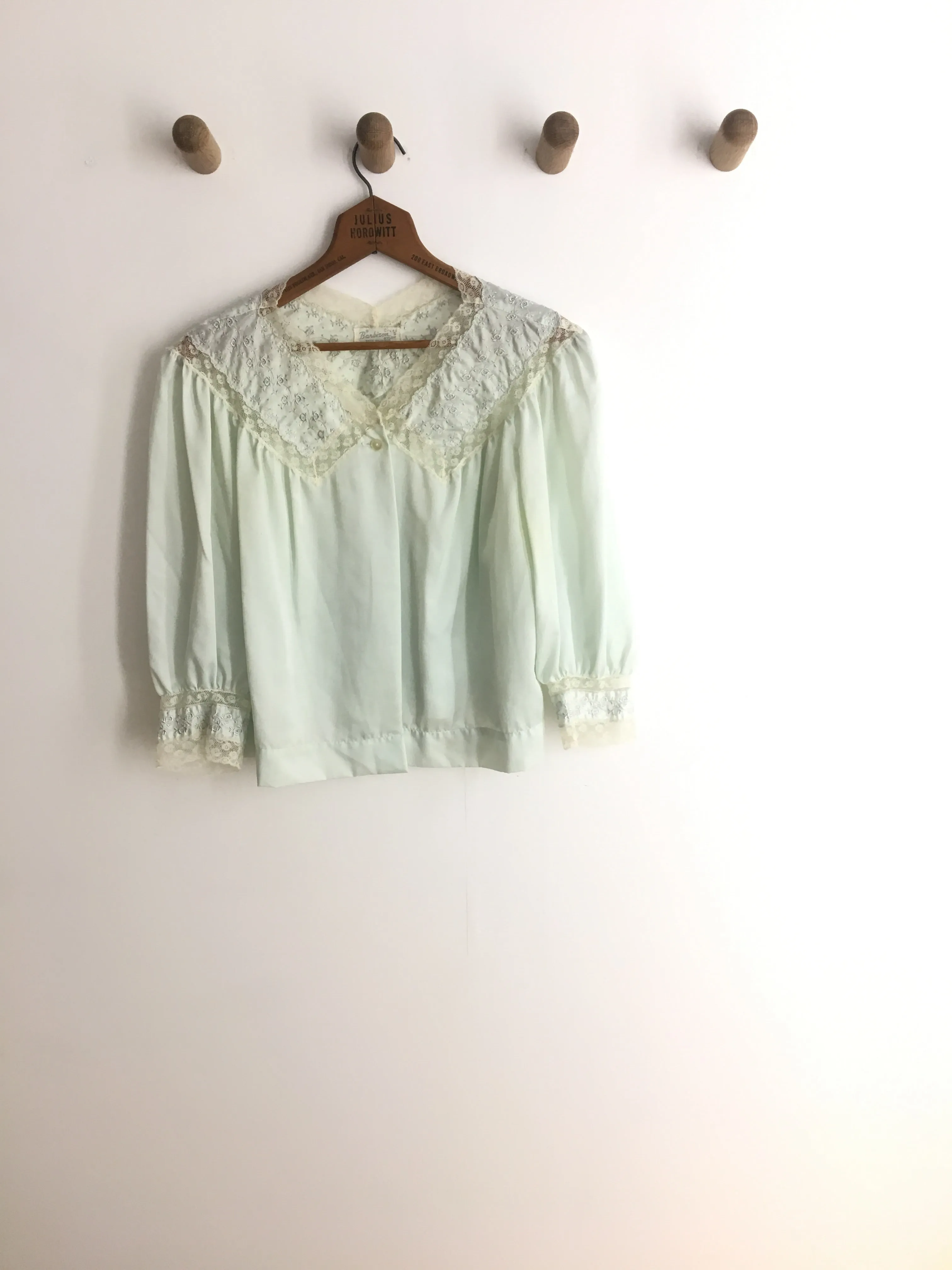 60’s BARBIZON BED JACKET / SMALL