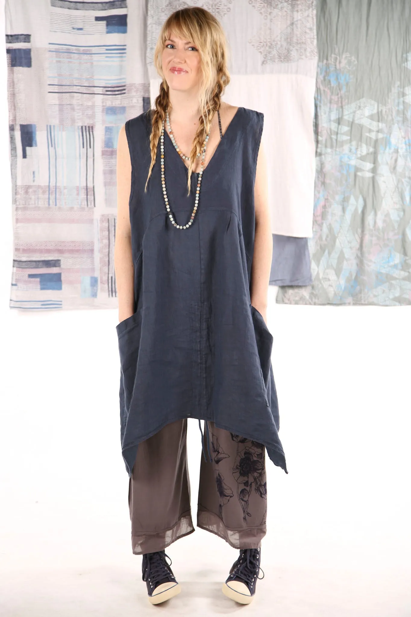 6204-Long Cottage Jumper Indigo -U