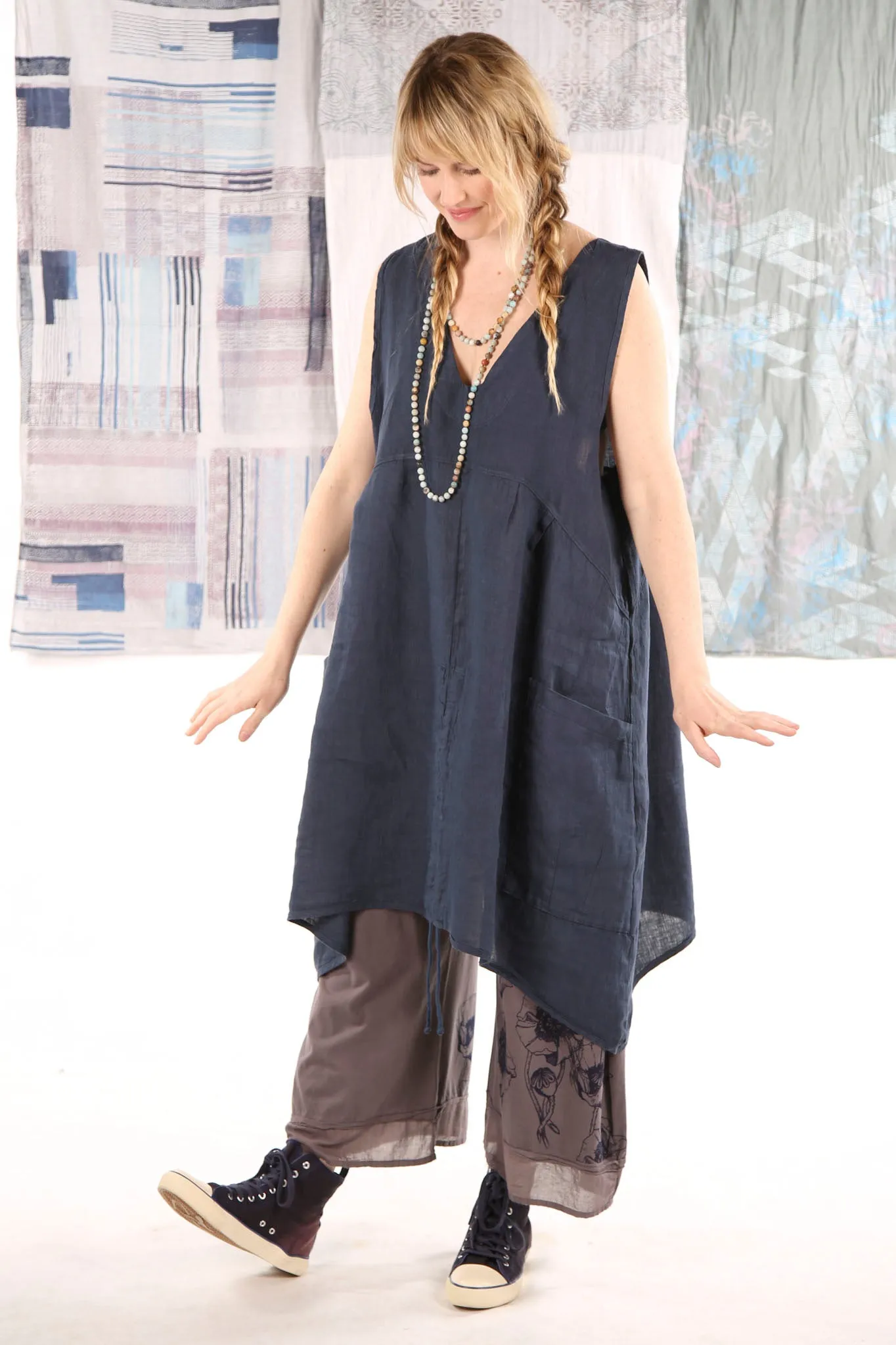 6204-Long Cottage Jumper Indigo -U