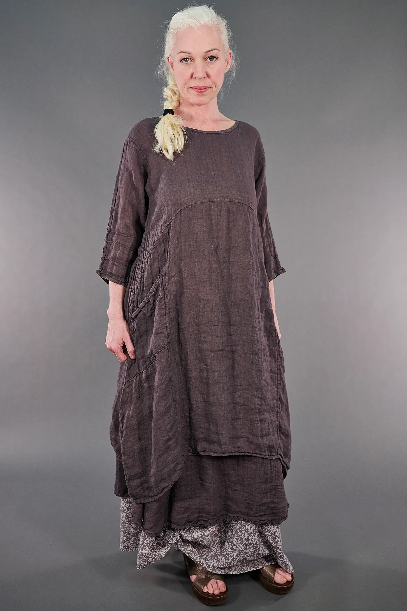 7114 Wave Dress Flint-U