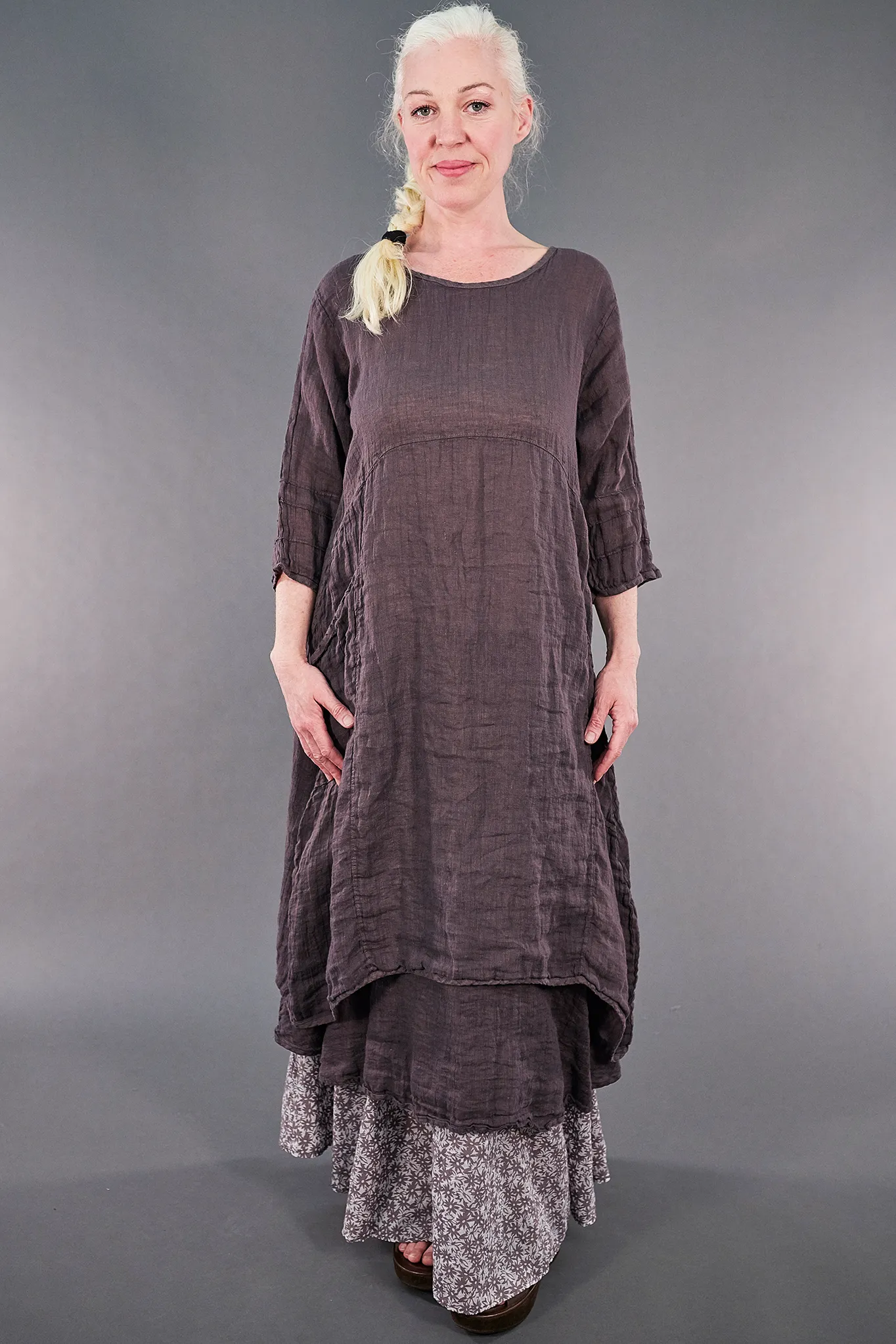 7114 Wave Dress Flint-U