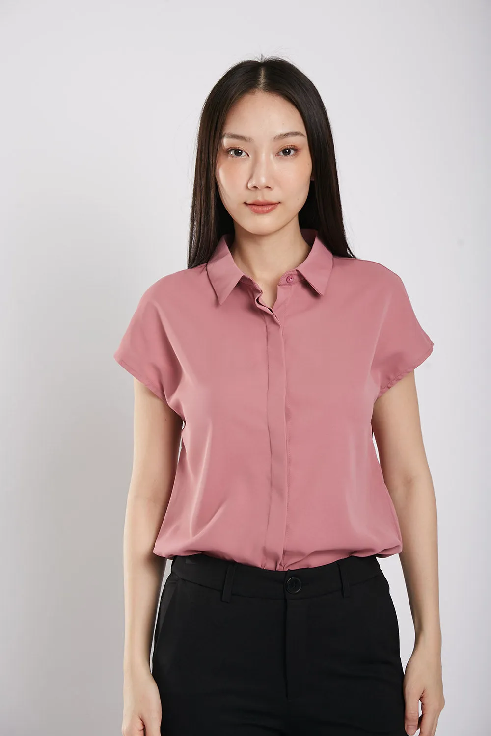 Aella Button Down Shirt in Dust Pink