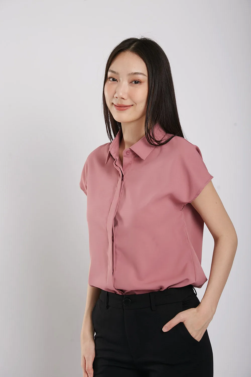 Aella Button Down Shirt in Dust Pink