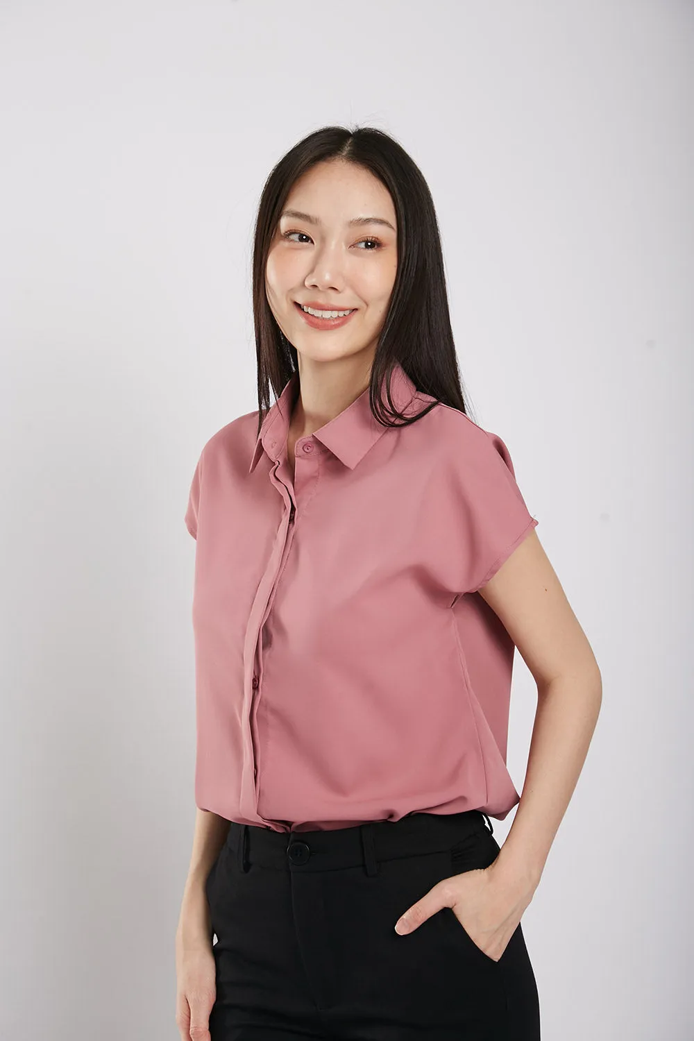 Aella Button Down Shirt in Dust Pink