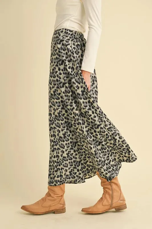 Aemi Co Leopard Midi Skirt