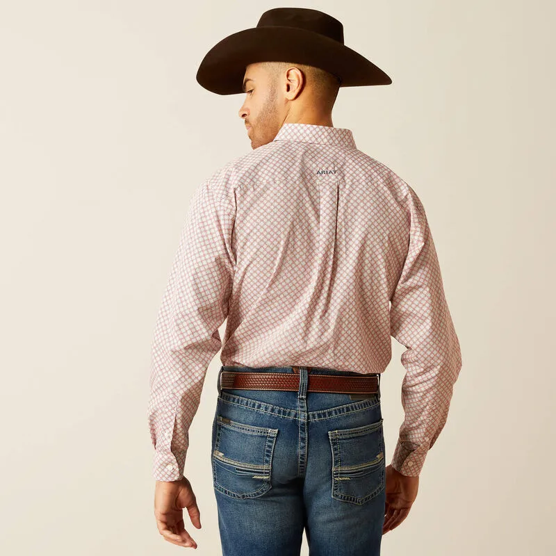 Ariat 10052384 Wrinkle Free Larson LS Shirt Light Blue