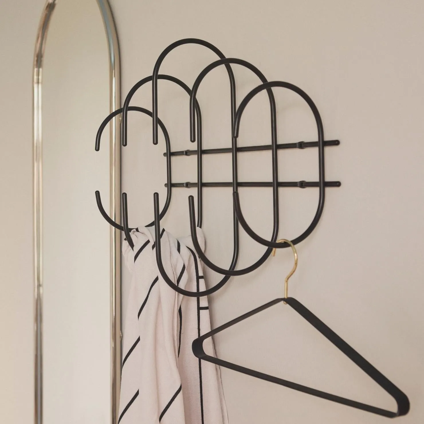 AYTM Moveo Coat Rack