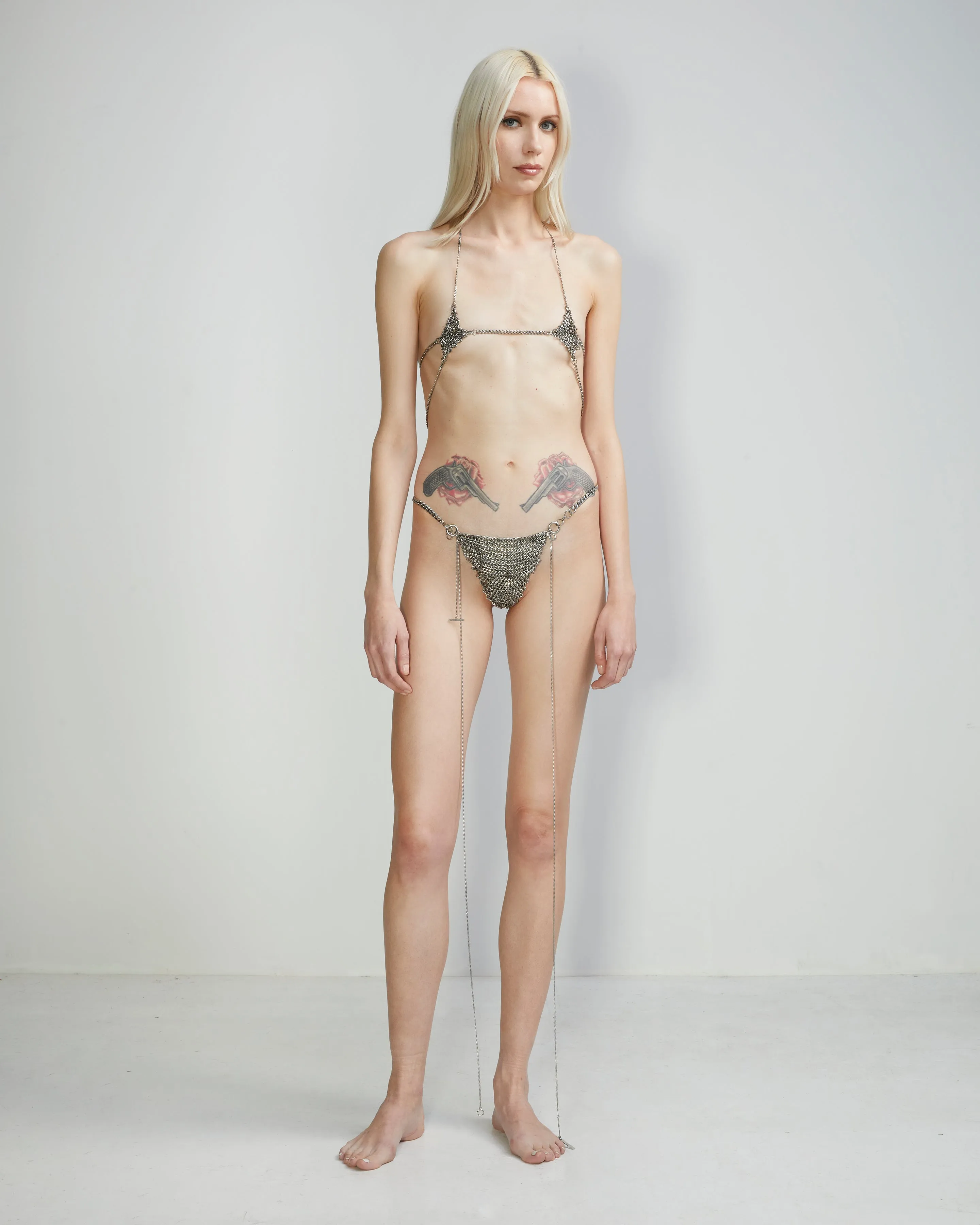 CHAIN THONG