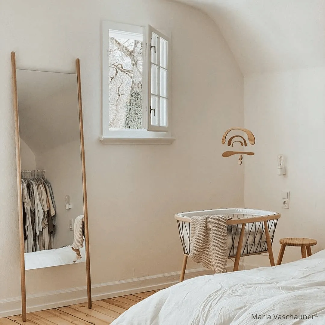 Charlie Crane Kumi Cradle - Mesh / Hazelnut with Foam Mattress