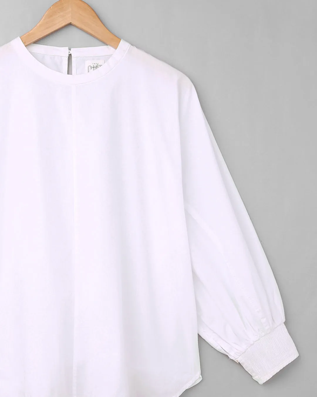 Cotton Pleated Cuff Blouse