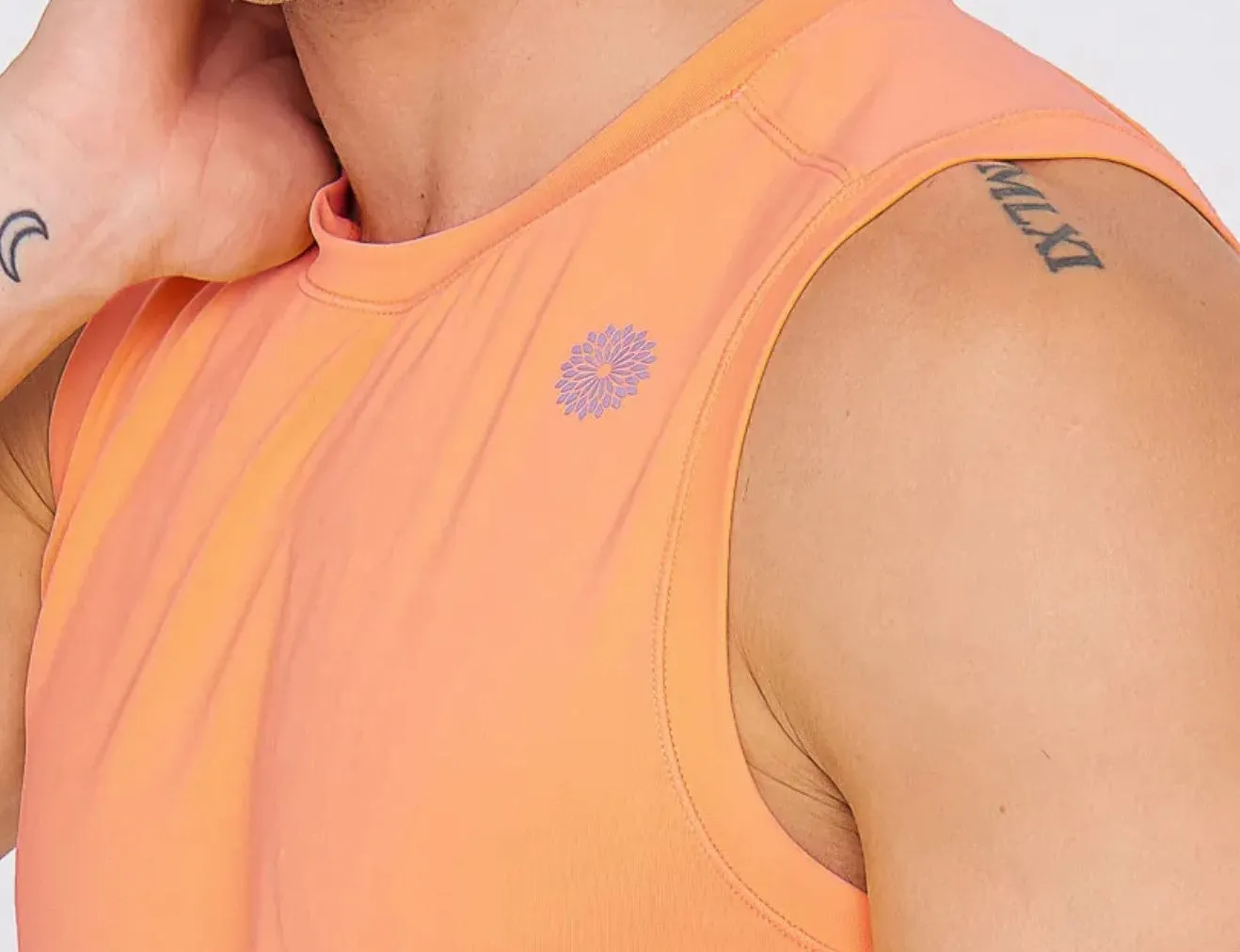 easyoga Bertii Men's Just Now Vest - O14 Apricot