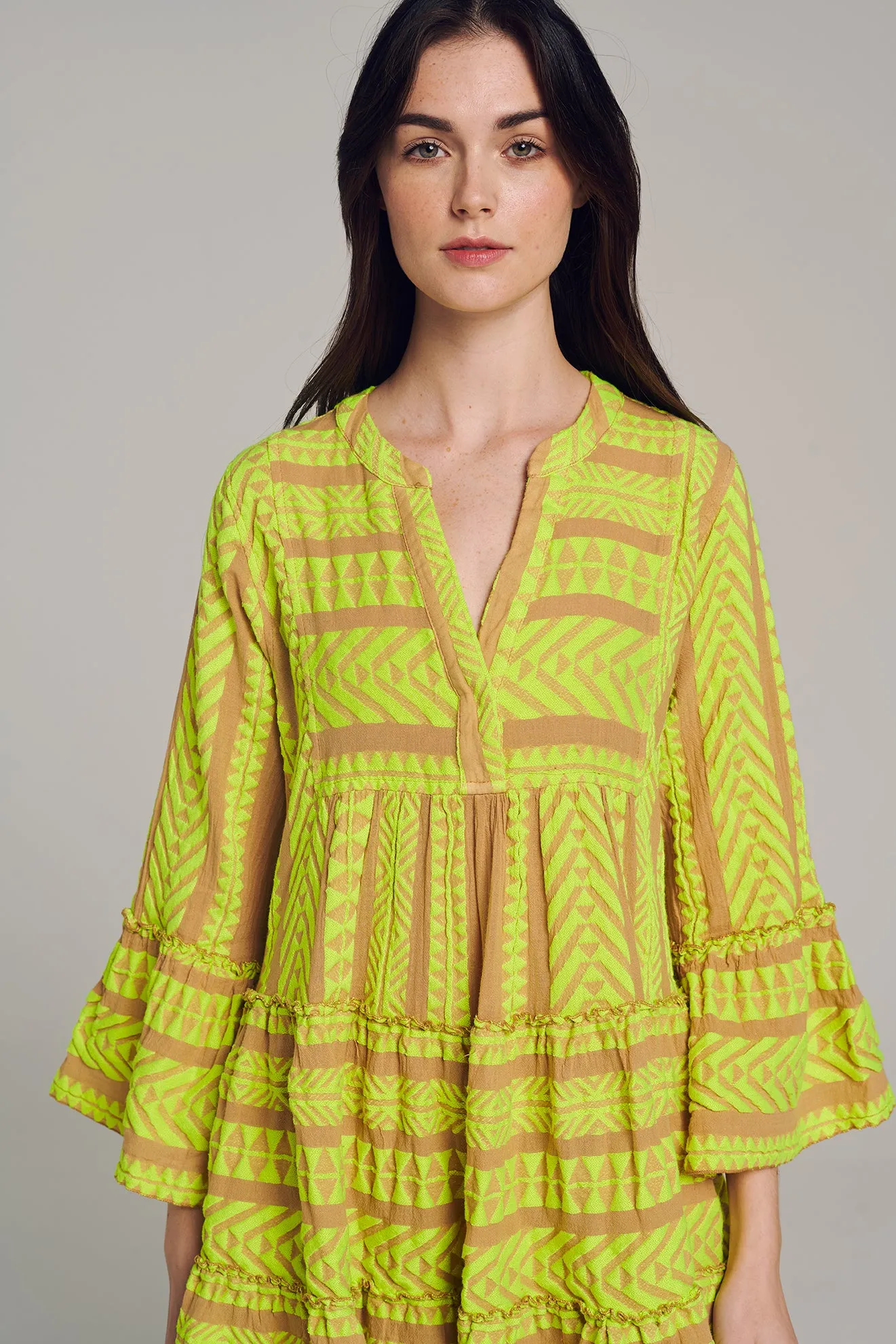 ELLA SHORT - N.LIME/BEIGE
