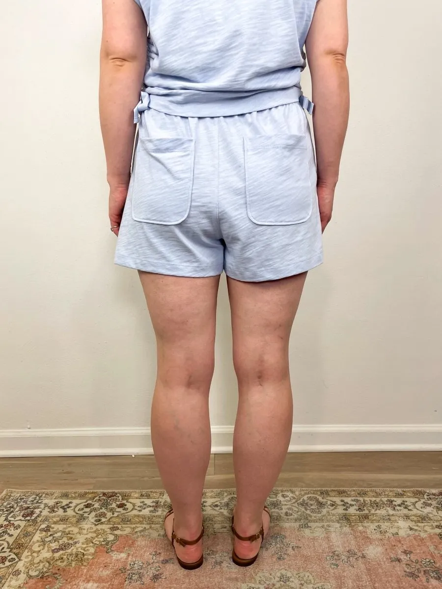 Faux Fly Short in Sky