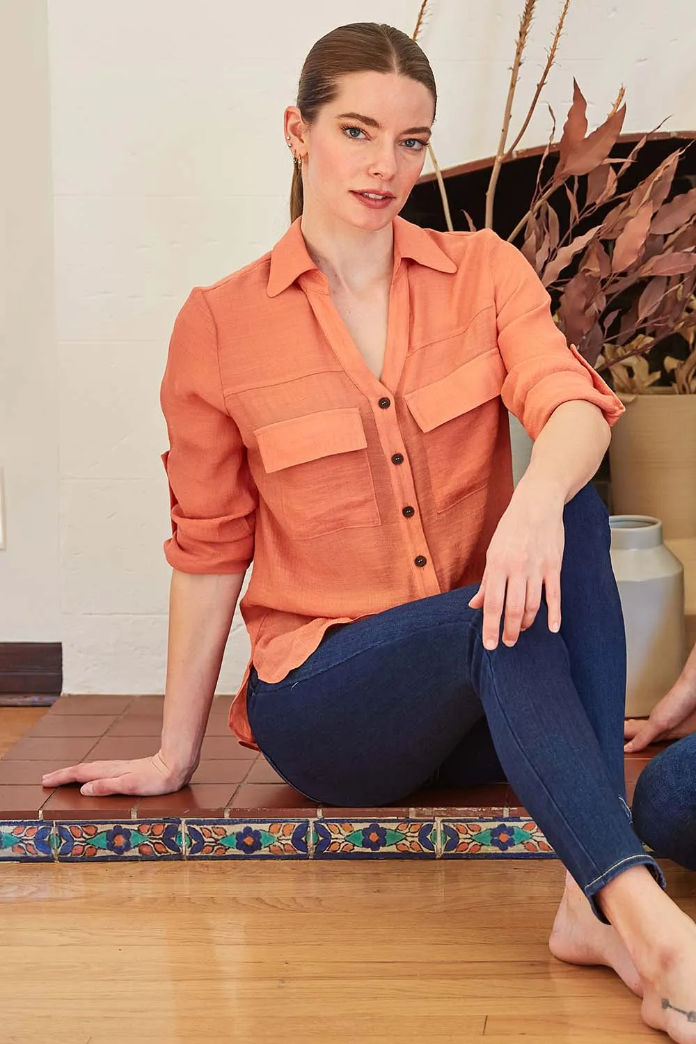 FLAP POCKET BUTTON DOWN BOYFRIEND SHIRT