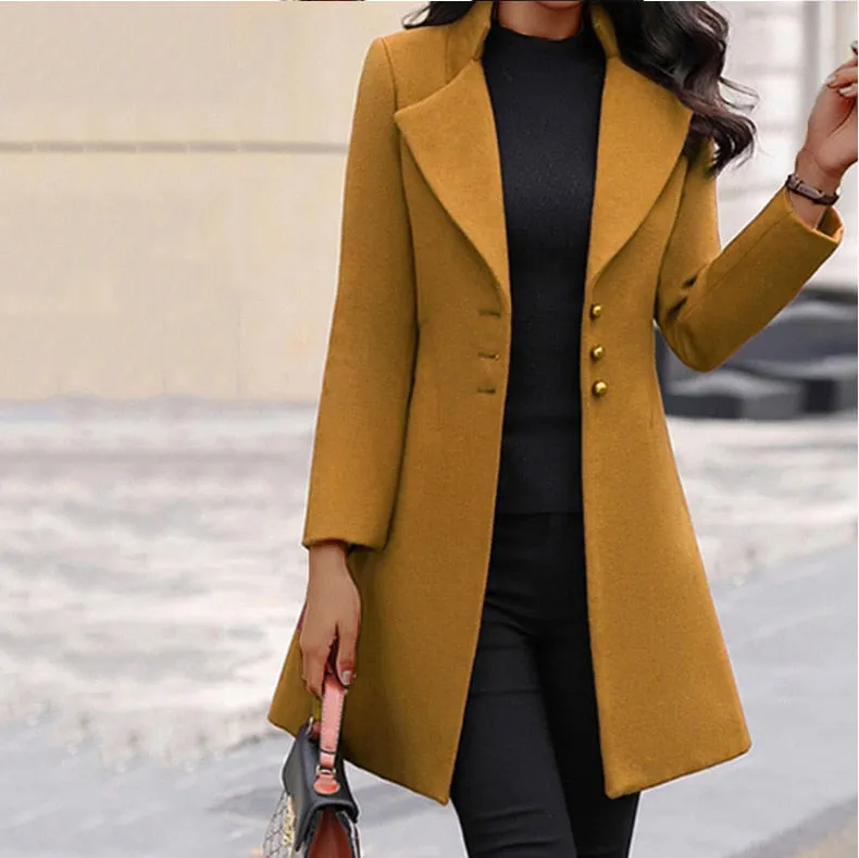 Gail - Sleek Buttoned Coat