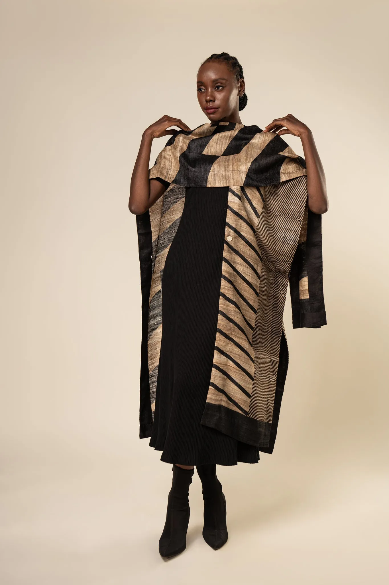 Herringbone Tussar Peace Silk 4 in 1 Cape