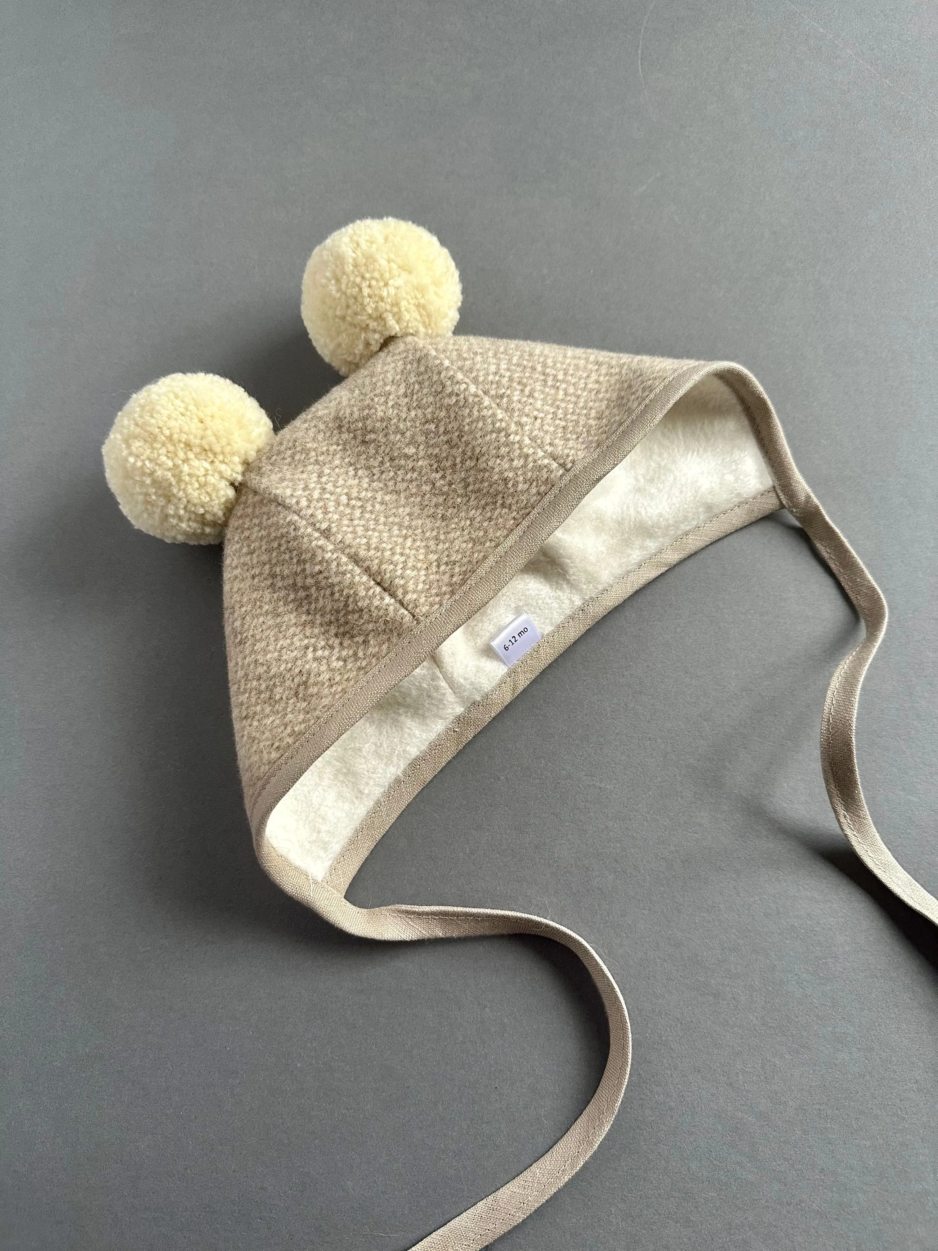 Herringbone Wool bonnet