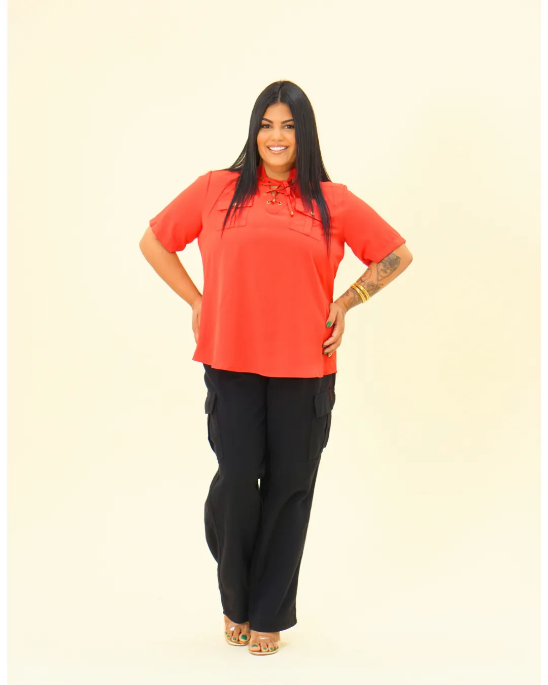 KNOT FRONT BUTTON DET BLOUSE
