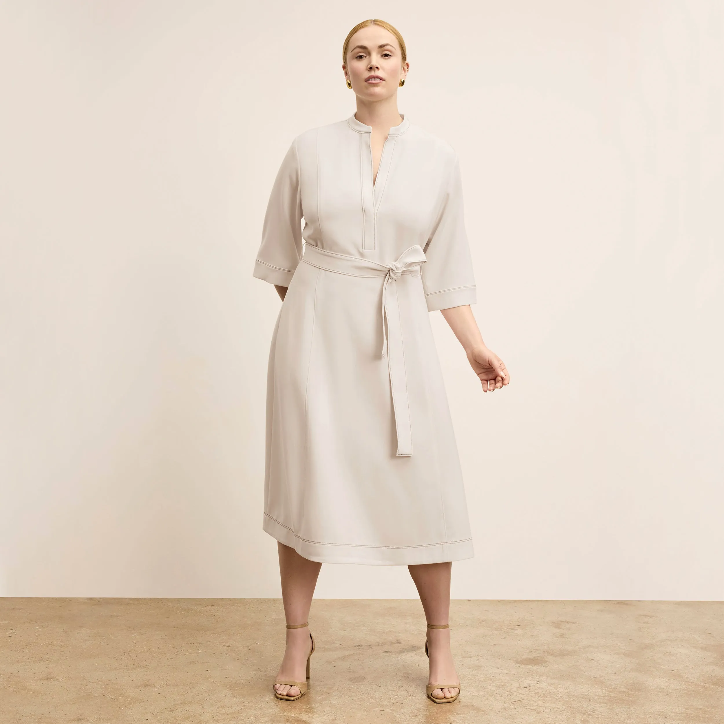 Lauleh Dress - Everyday Crepe with Topstitch :: Eggshell