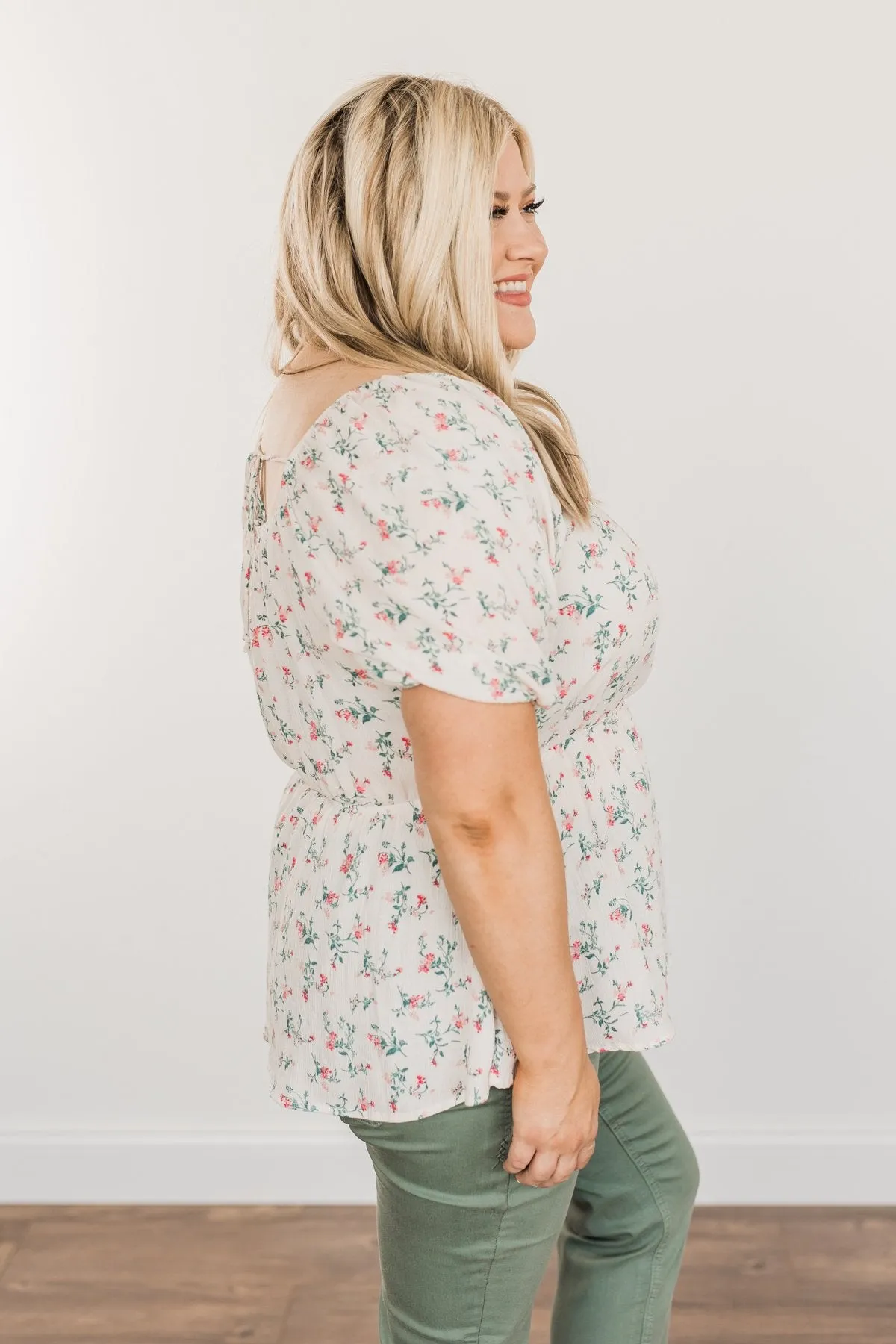 Make Some Memories Floral Blouse- Ivory