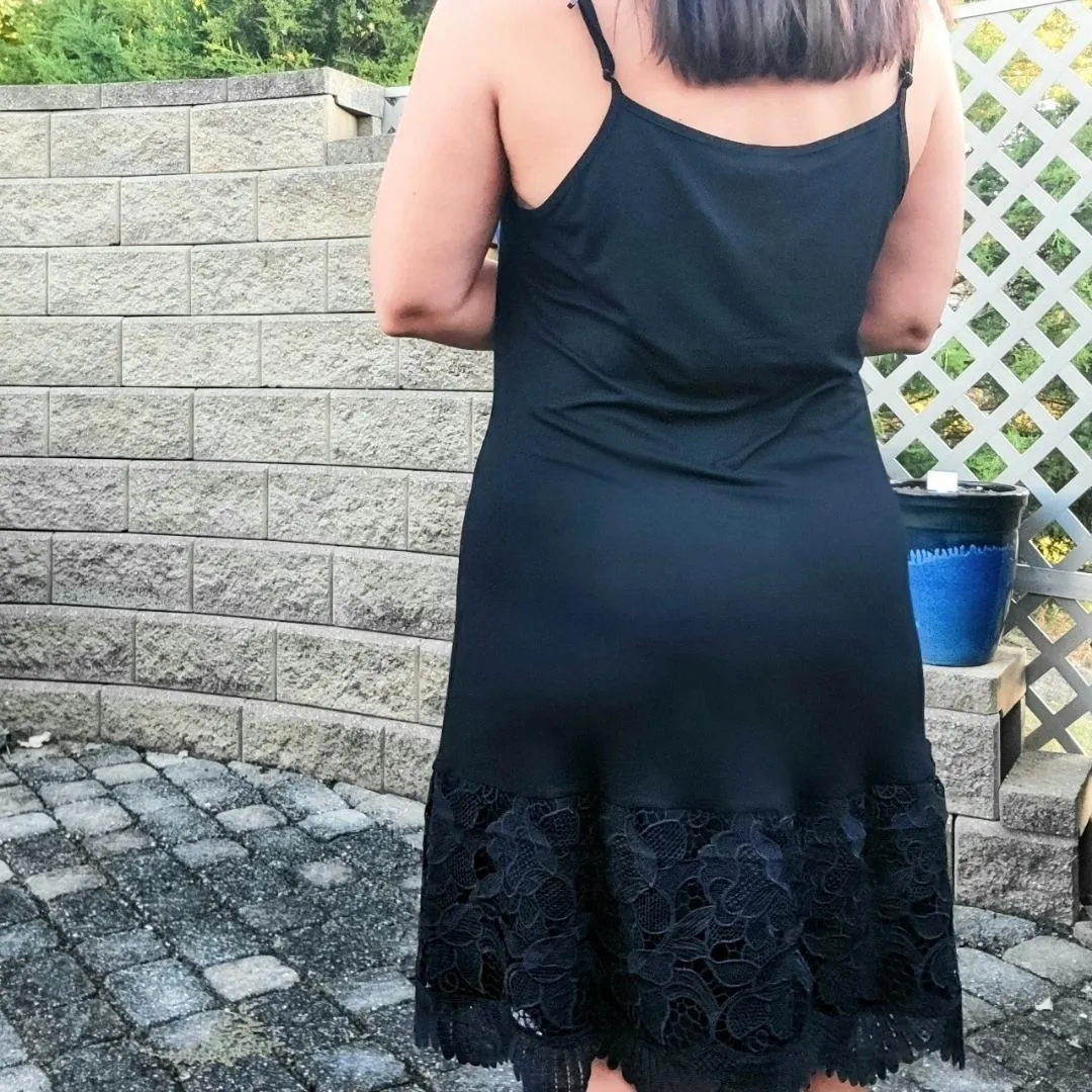 Navy Blue New Scalloped Guipure Lace Dress Extender