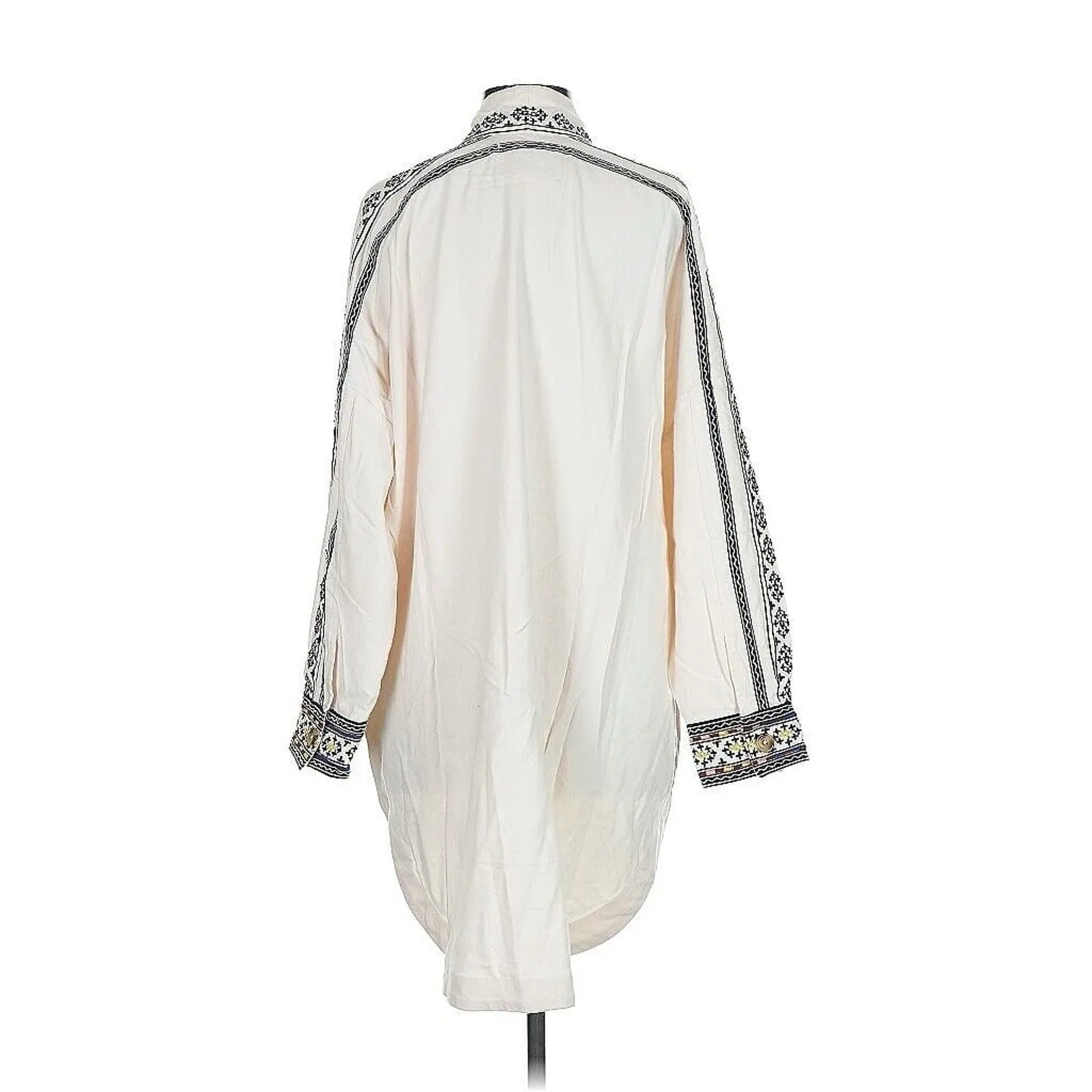 NWT Anthropologie Women’s Cream White Black Embroidered Long Kimono Tunic – Size Small