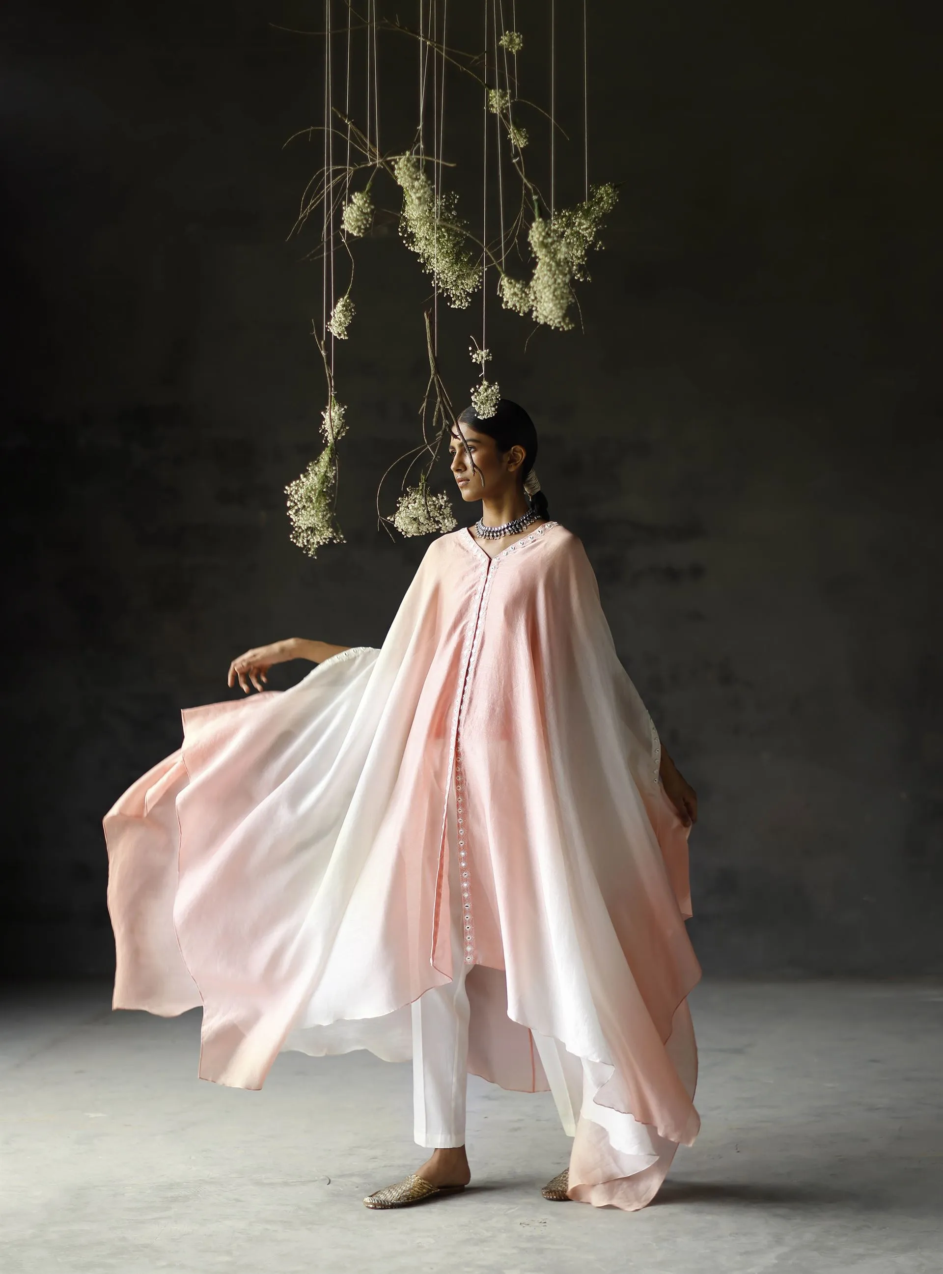 Shikha Mehta Portman Koral Norah Cape Set Chanderi Silk Pink Paak Ss24-Smcn04