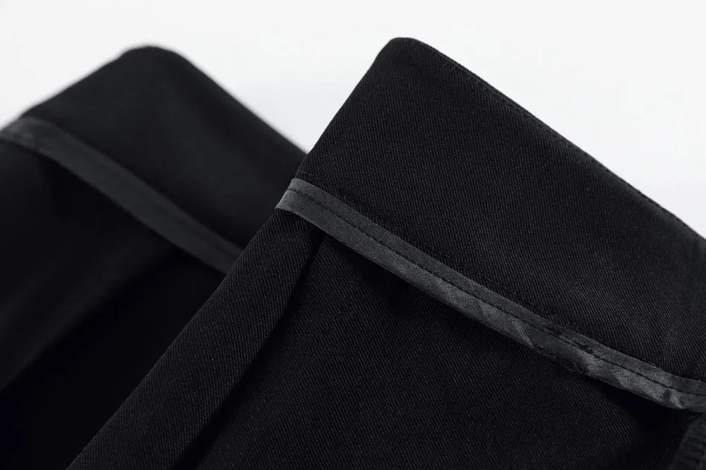 Soft and Wrinkle-Resistant Pleated Pants with a Belted-Waisted Design