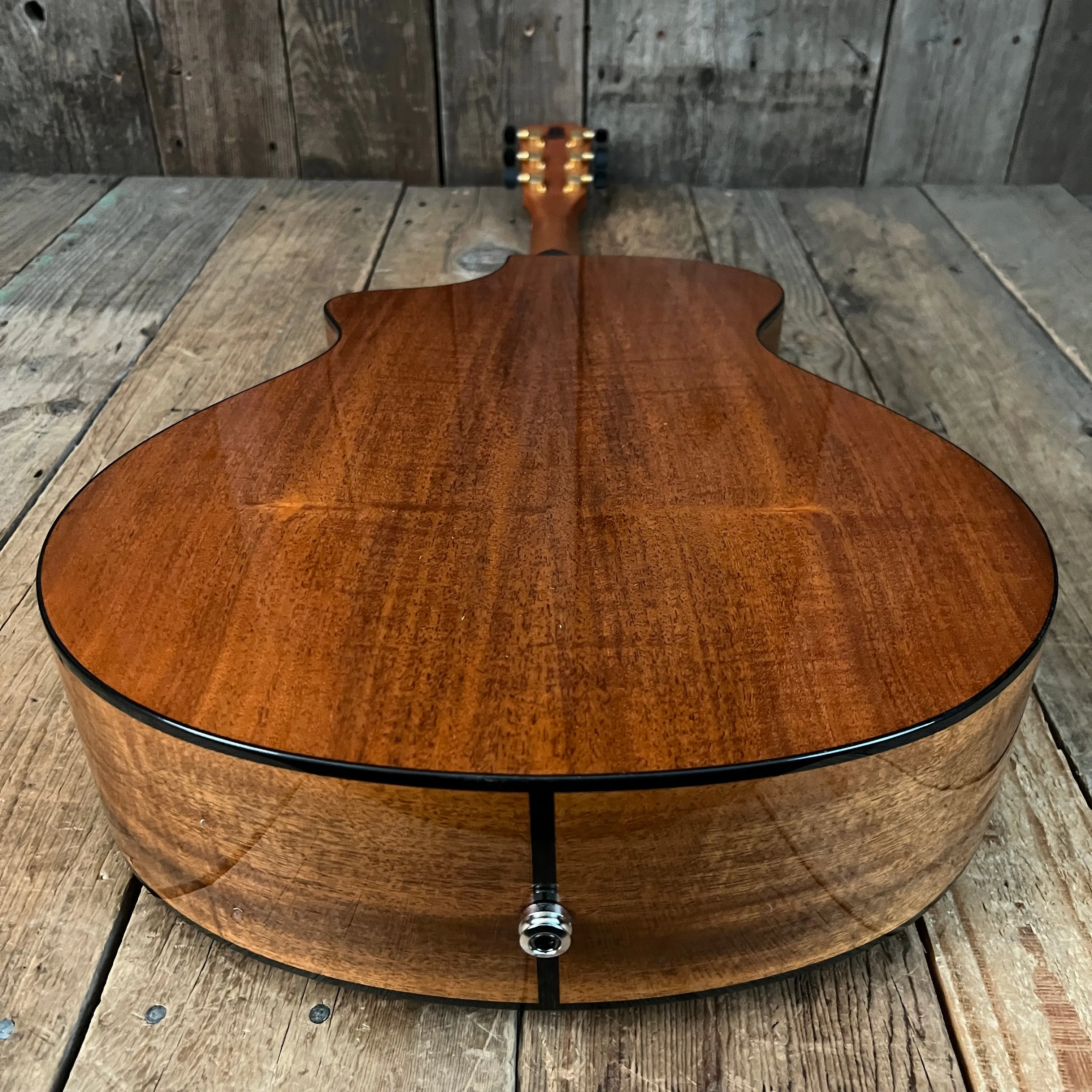 SOLD - Breedlove Concertina CE 2019 Bourbon Burst