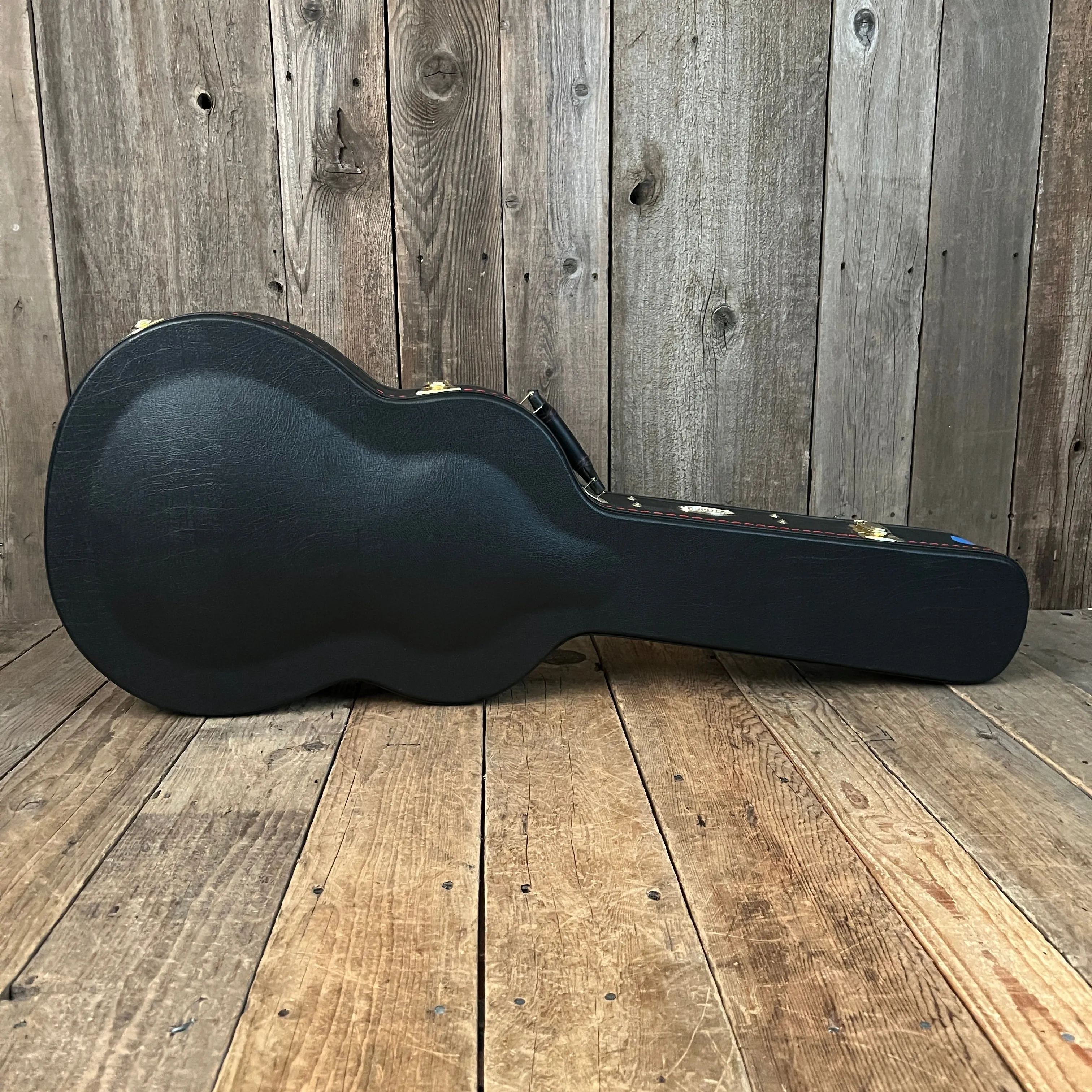 SOLD - Breedlove Concertina CE 2019 Bourbon Burst