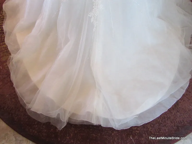 Sophia Tolli Y11404 Arya