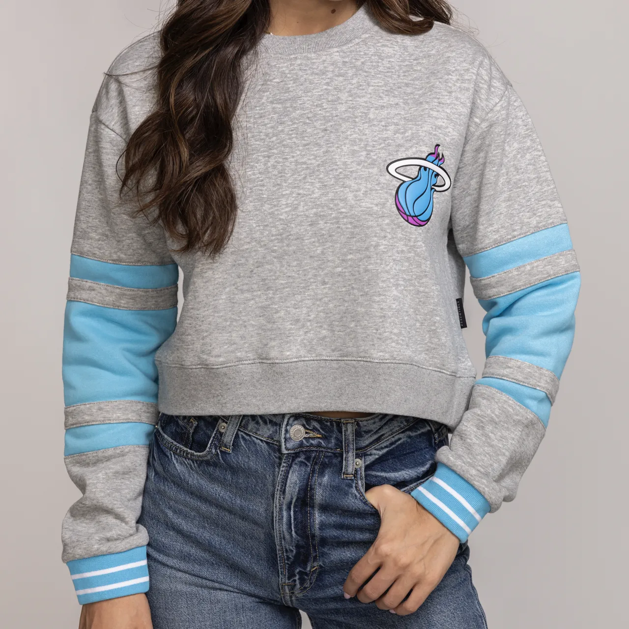 Stadium Essentials Miami HEAT Original Vice Women's Cropped Crewneck