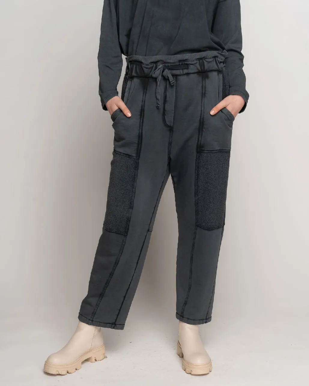 Stonewash Panelled Seamed Sweatpant