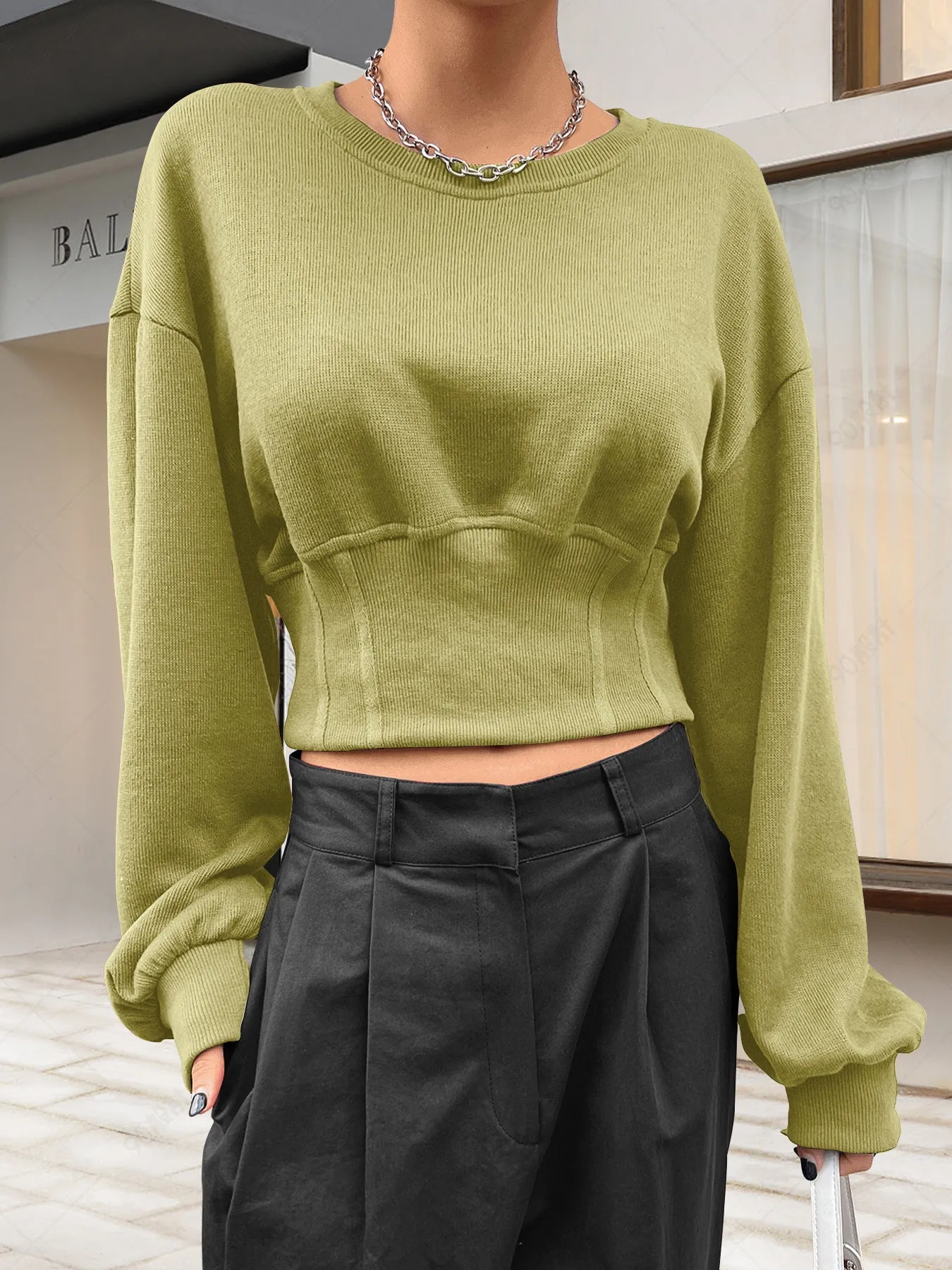 Stylish Autumn Loose Slim Waist Round Neck Long Sleeve Top for Effortless Comfort