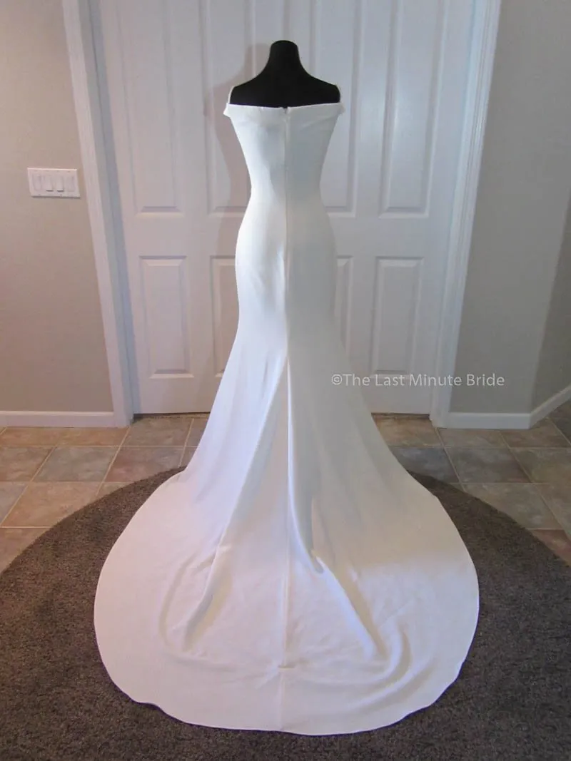 Tara Keely 2704