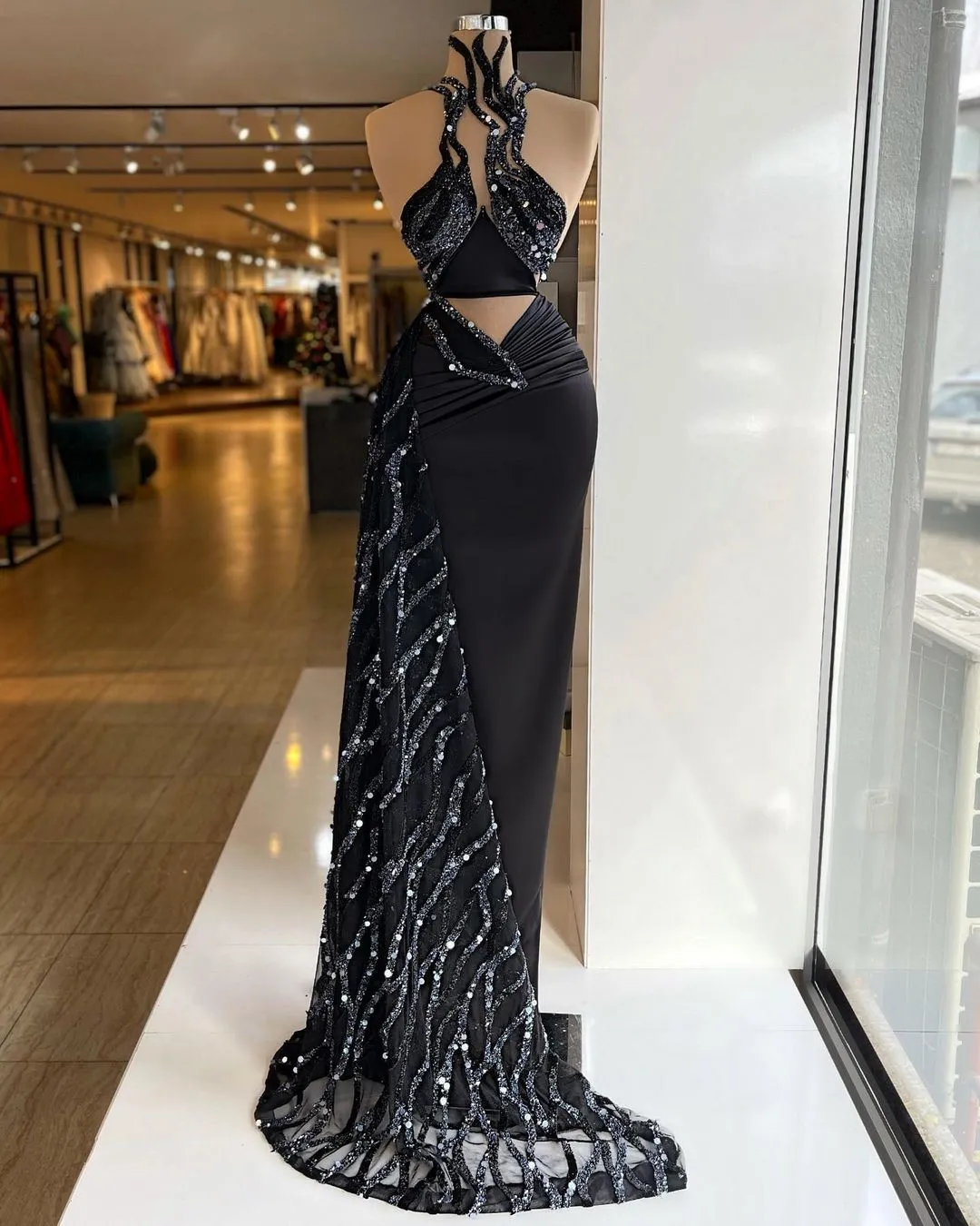 The Veronica Dress