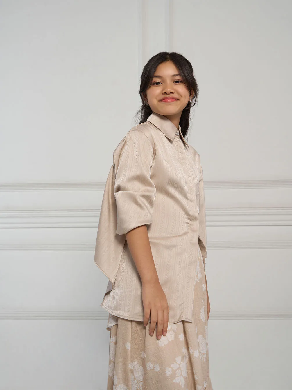 UMAYRA LAYERED TOP SAND