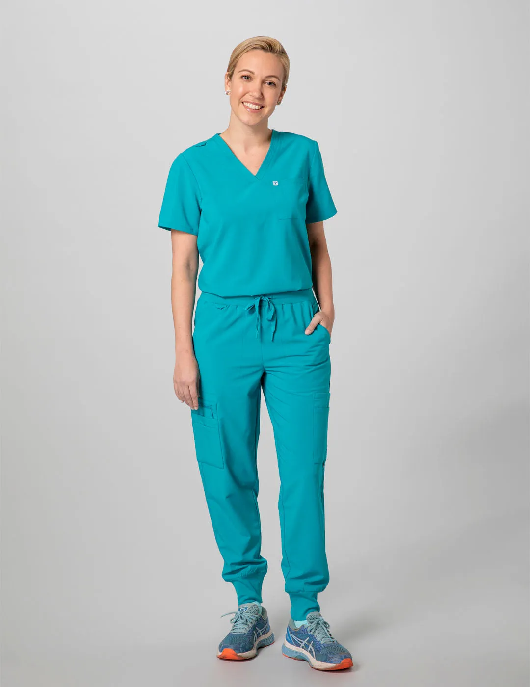 Womens Essential Scrub Top