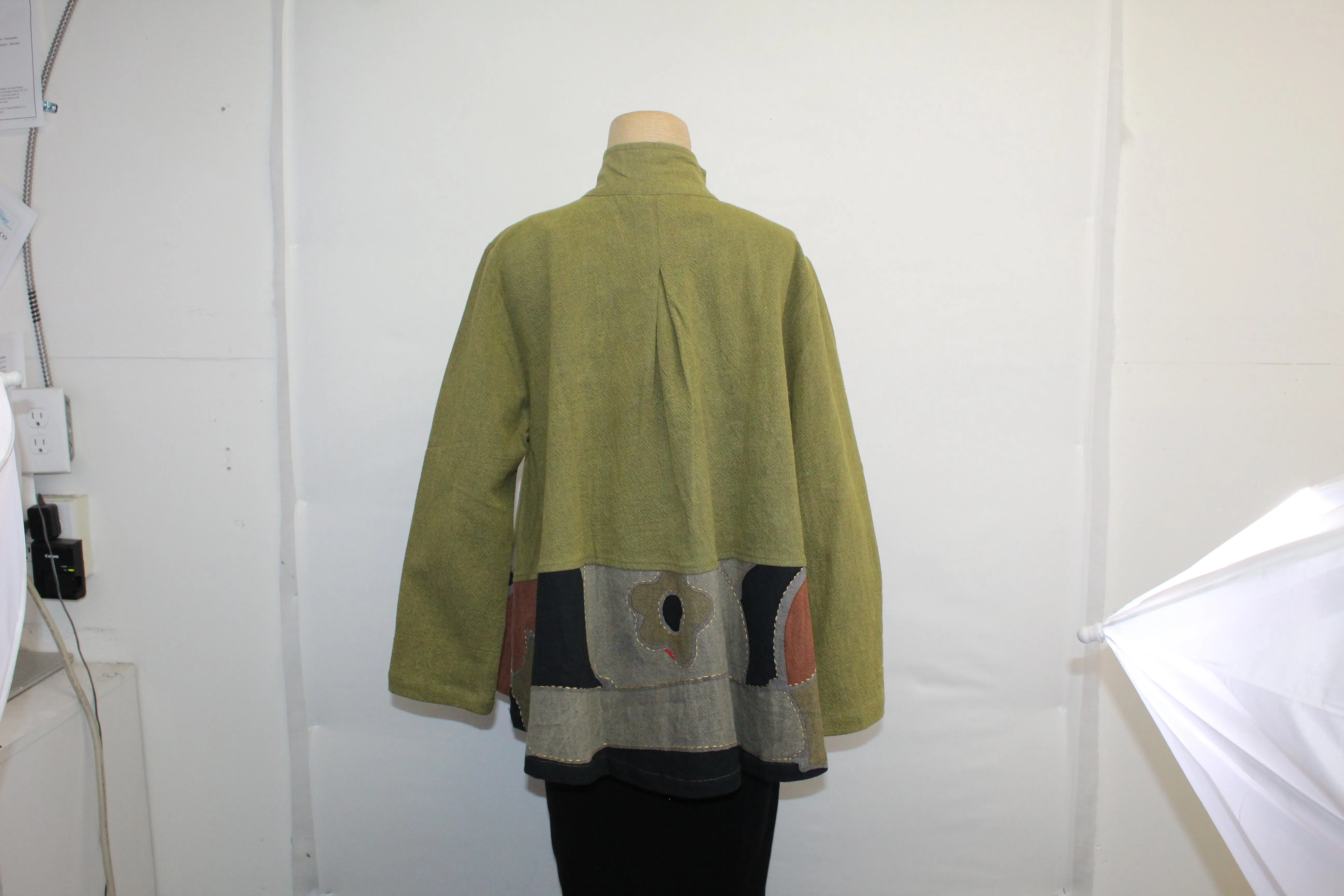 Yaza Jacket, Art Shirt, Mustard/Olive M/L